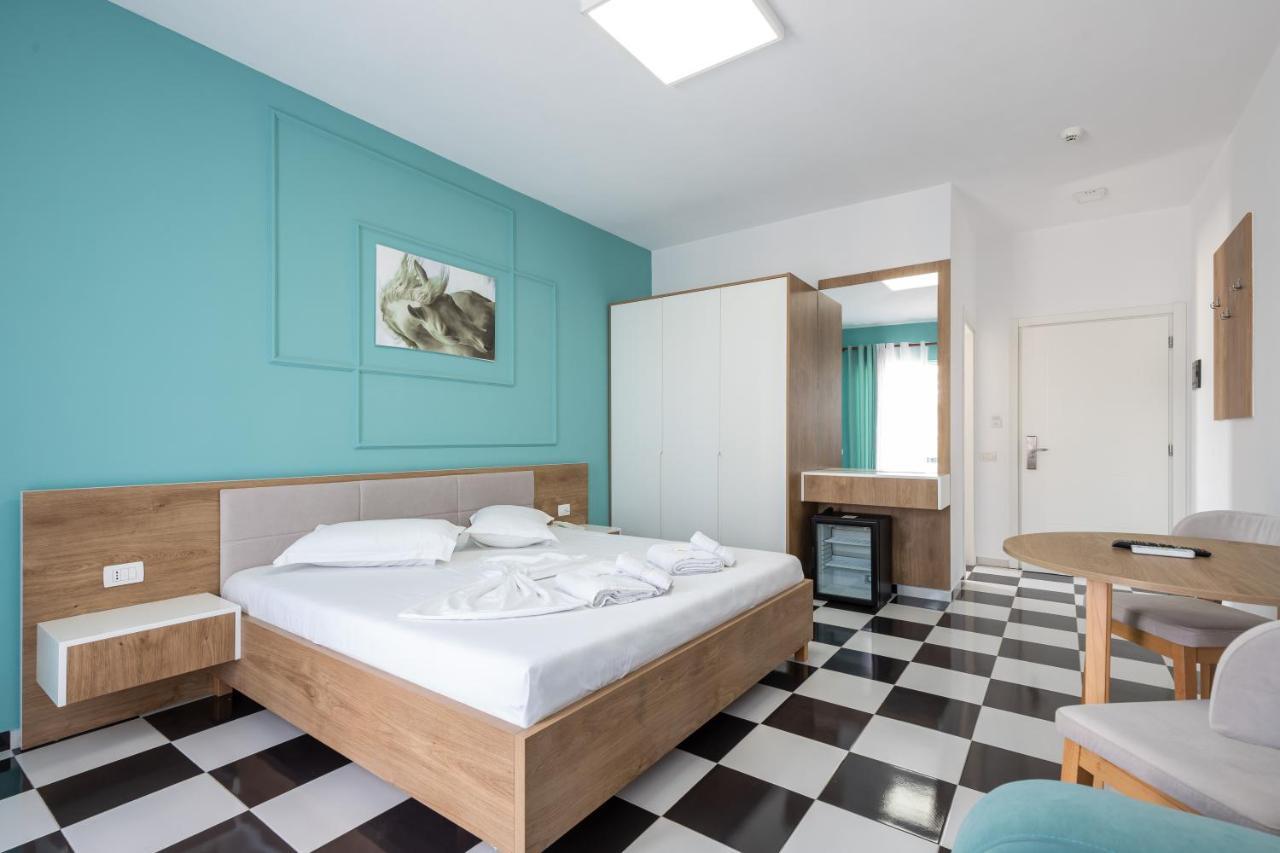 Compas Boutique Hotel Голем Екстер'єр фото