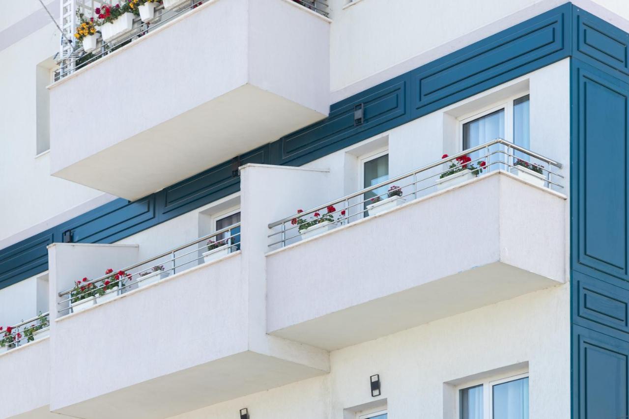 Compas Boutique Hotel Голем Екстер'єр фото