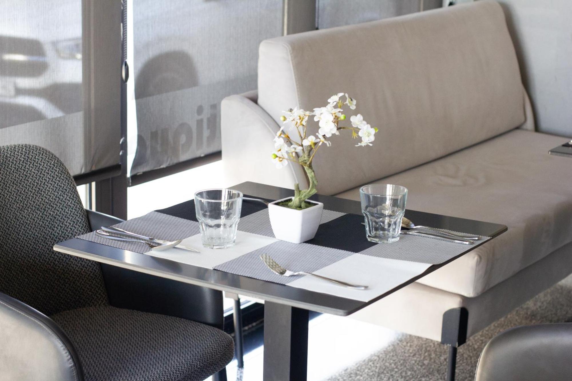Compas Boutique Hotel Голем Екстер'єр фото
